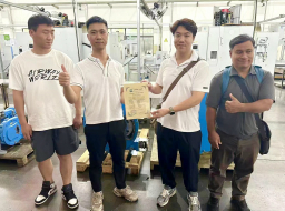 熱烈歡迎海外代理商前來JXHIN巨欣參觀考察軟管泵，給予技術(shù)支持